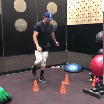 踝扭伤的康复治疗最佳疗法,踝扭伤妙招