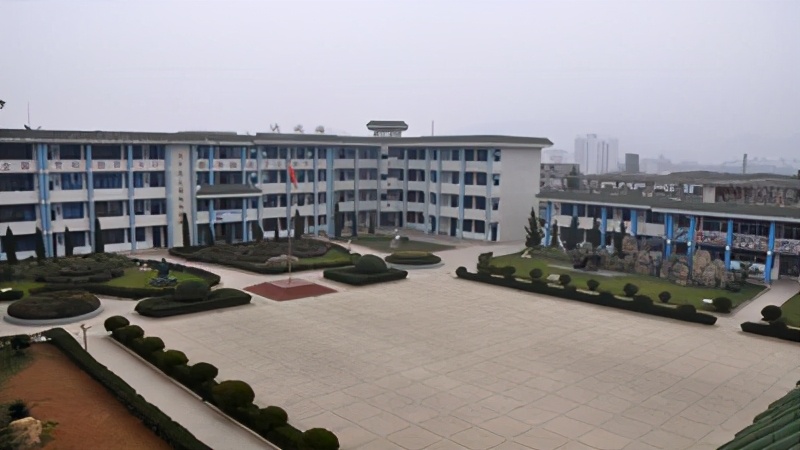 贵州毕节高中学校排行,贵州省毕节市黔西市有几所高中