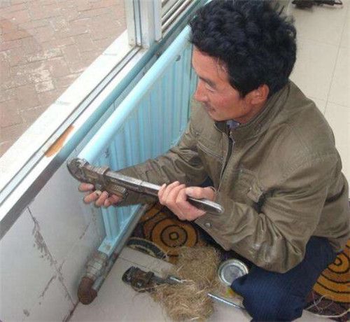 水管接头漏水最新处理方法,怎么有效处理水管接头漏水