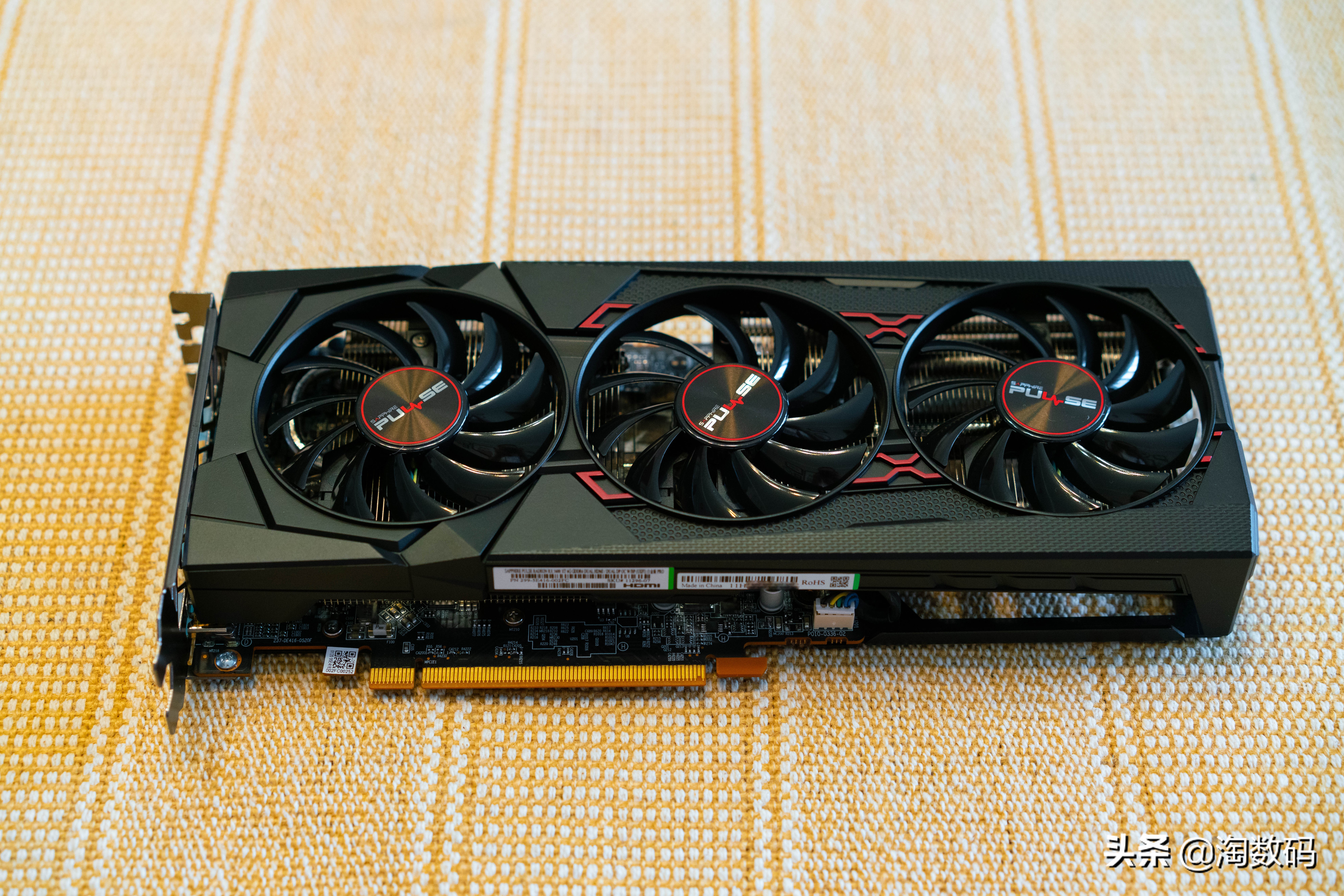 蓝宝石rx5600xt白金pro显存导热垫,蓝宝石rx5600xt显卡值得购买吗