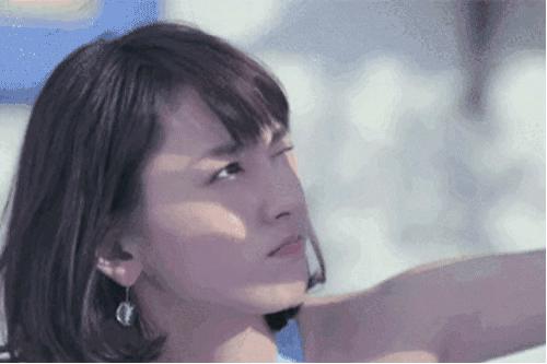 春季脸上干燥泛红发痒起皮怎么办,冬天脸上干燥起皮泛红还有刺痛感