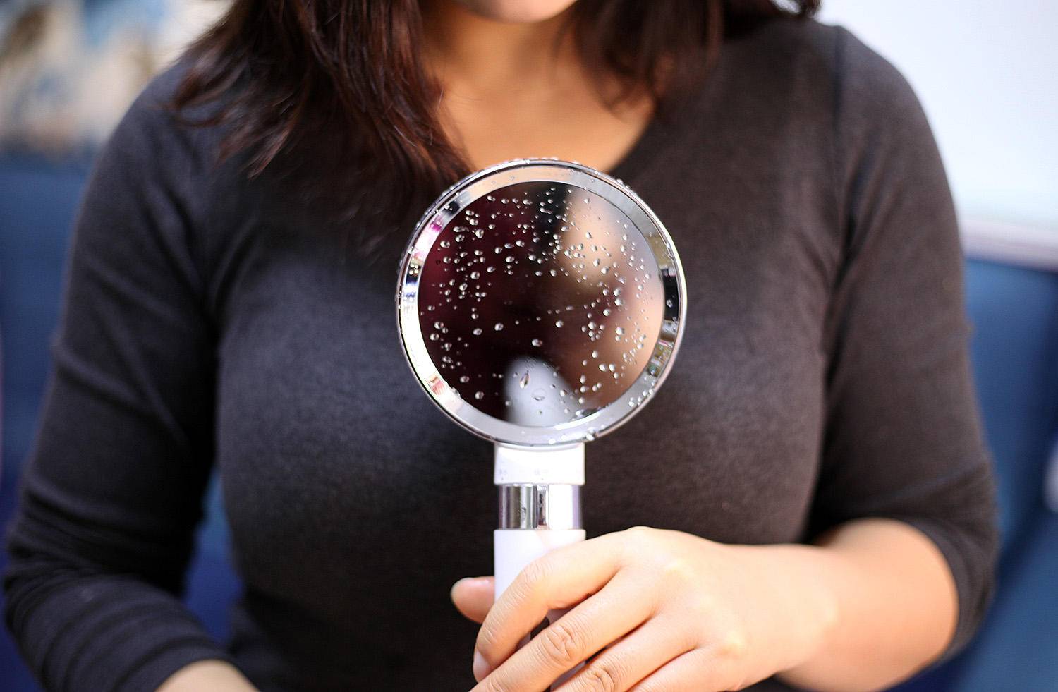 镜子可以淋浴,镜子能告诉你什么