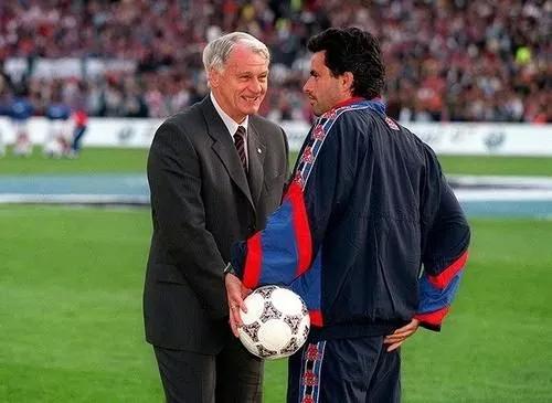 瓜迪奥拉克洛普相爱相杀,瓜迪奥拉与索尔斯克亚