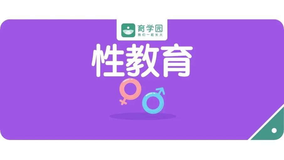 宝宝爱用手摸小毛毯怎么办,宝宝总拿手摸脚