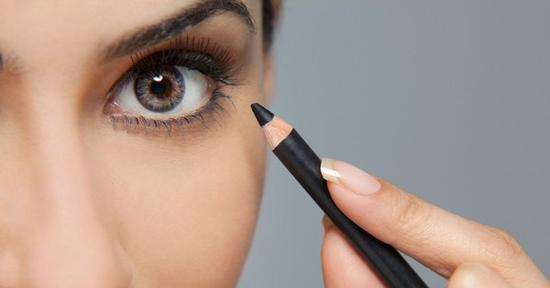 卡姿兰眼线笔胶用法,细头眼线笔用法新手