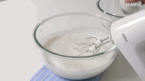 怎样才能使奶油不塌陷,淡奶油高温不化的秘诀