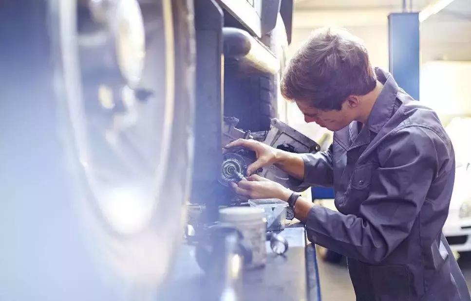 车辆年检尾气检测猫腻,车辆年检尾气检测取消了吗