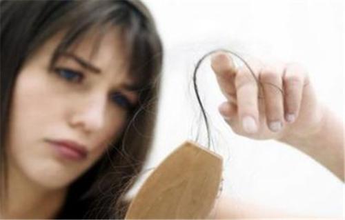 如何避免产后脱发,产后脱发解决方法