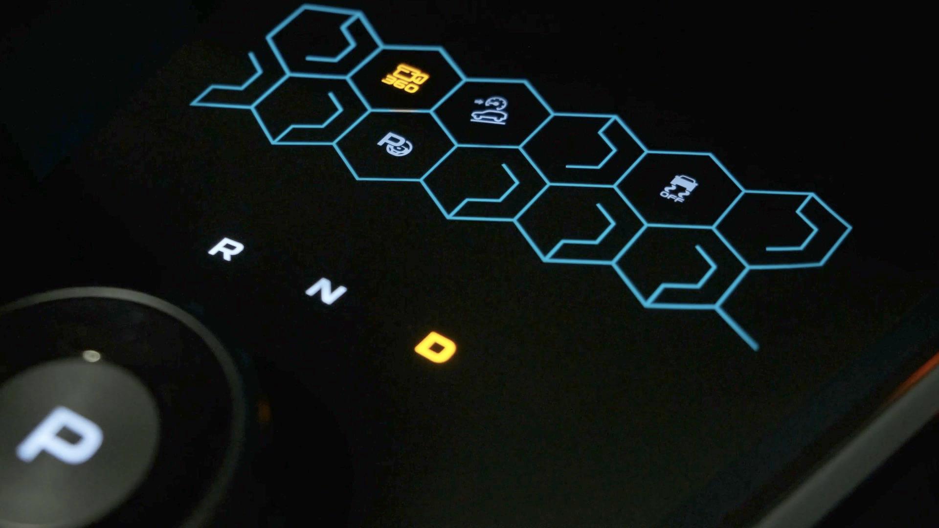 不可C议之旅——说走就走！小姐姐与几何C的追乐旅行