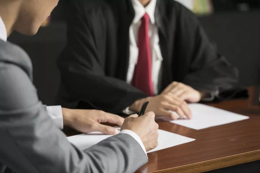 原告什么时候可以改案由,法官问原告要不要变更诉讼请求