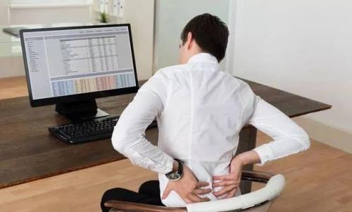 肚子大的人，看似很有福气却容易招病，用简单的几招减掉大肚腩