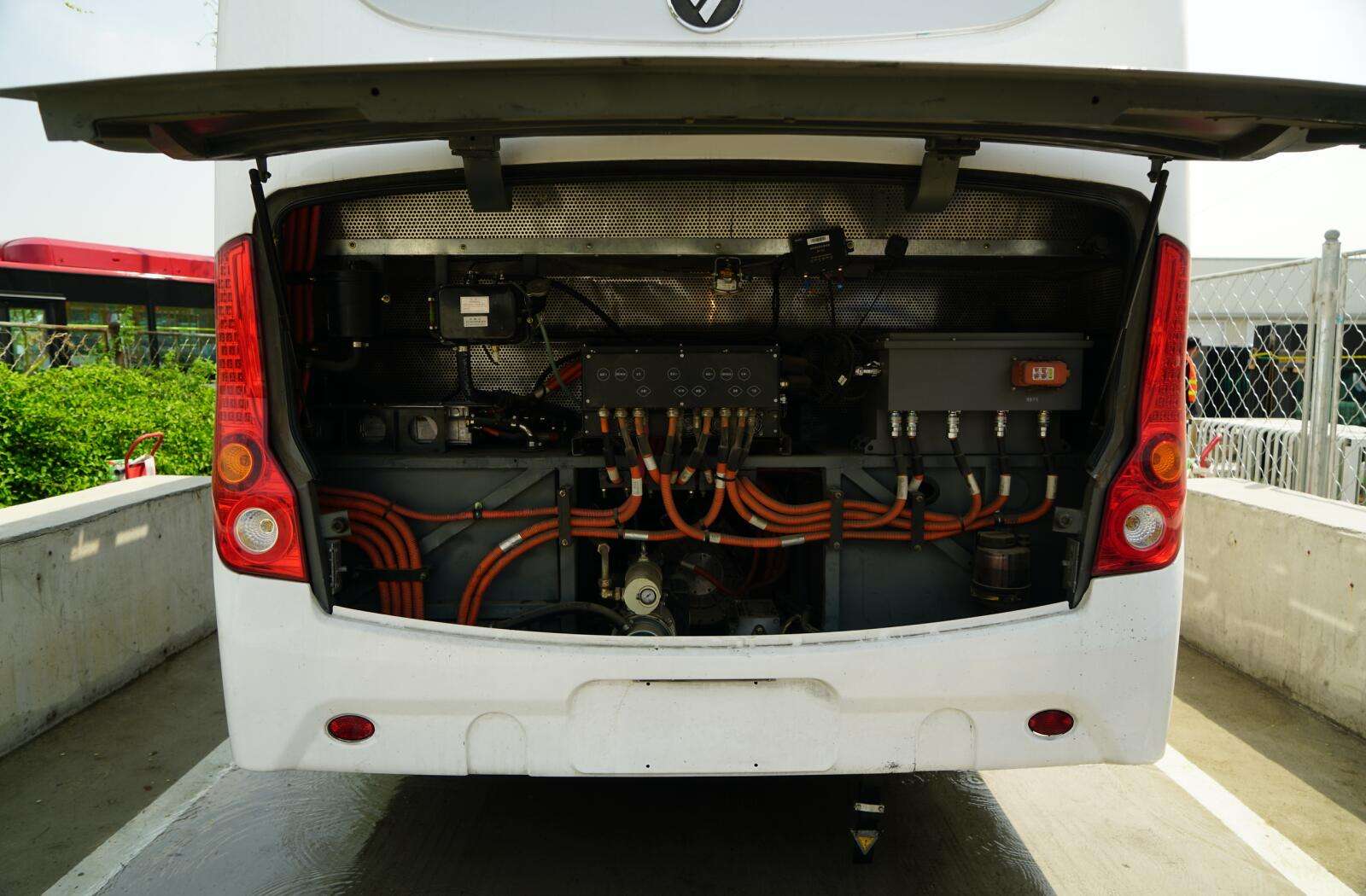 燃料电池是什么汽车,有哪些新能源汽车搭载燃料电池