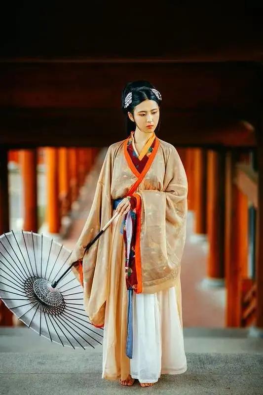 陌上飘尘七律100首,陌上飘尘原文