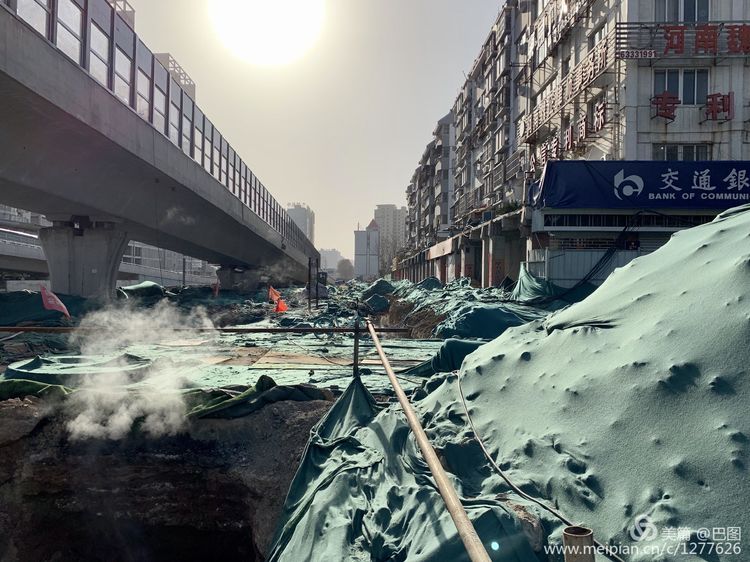 上阳宫到百货楼,疫情下逛西工,期待小街锅贴,王城广场听戏