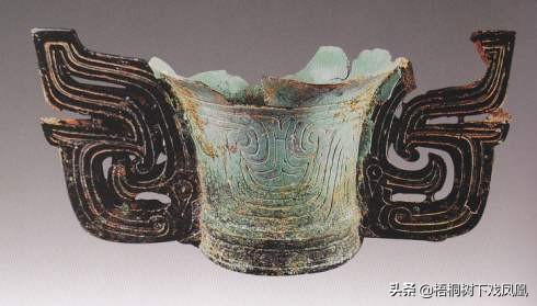 四川地下挖出汉墓,四川石棺古墓