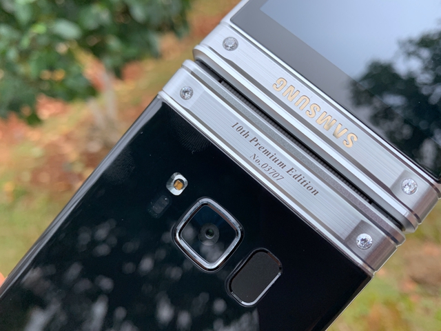 两千多元就能买到三星W2018?搭载骁龙835毫无破绽!