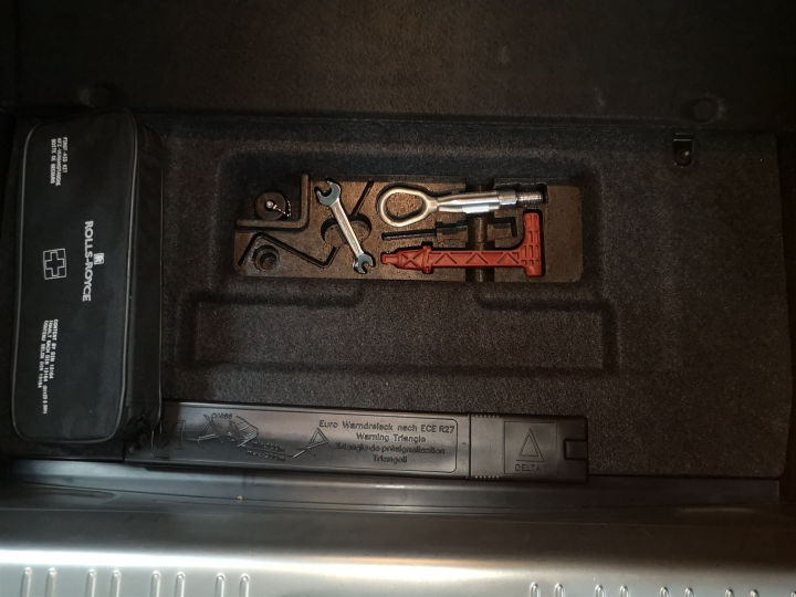 劳斯莱斯古思特进化史,车况最差的劳斯莱斯古思特