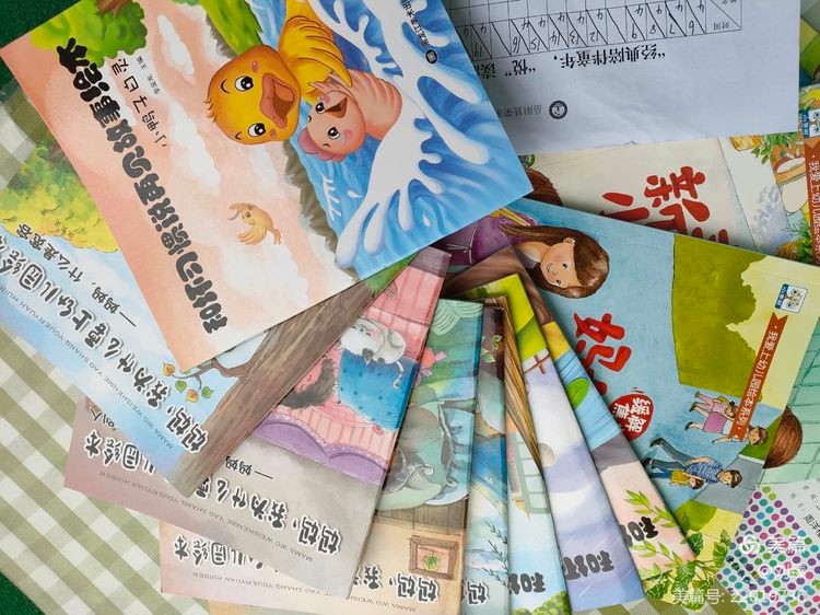 幼儿园书香润童心阅读伴成长,幼儿园书香润泽心灵阅读感悟