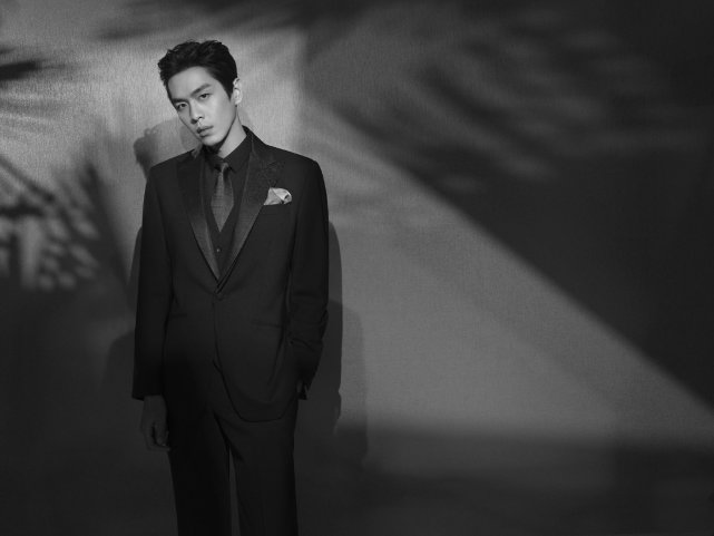 张若昀与父亲的官司后续,张若昀撤回对父亲张健的起诉