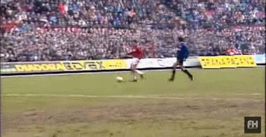 金球那些事儿：1988，1989年，范巴斯滕——天鹅王子的绚丽华尔兹