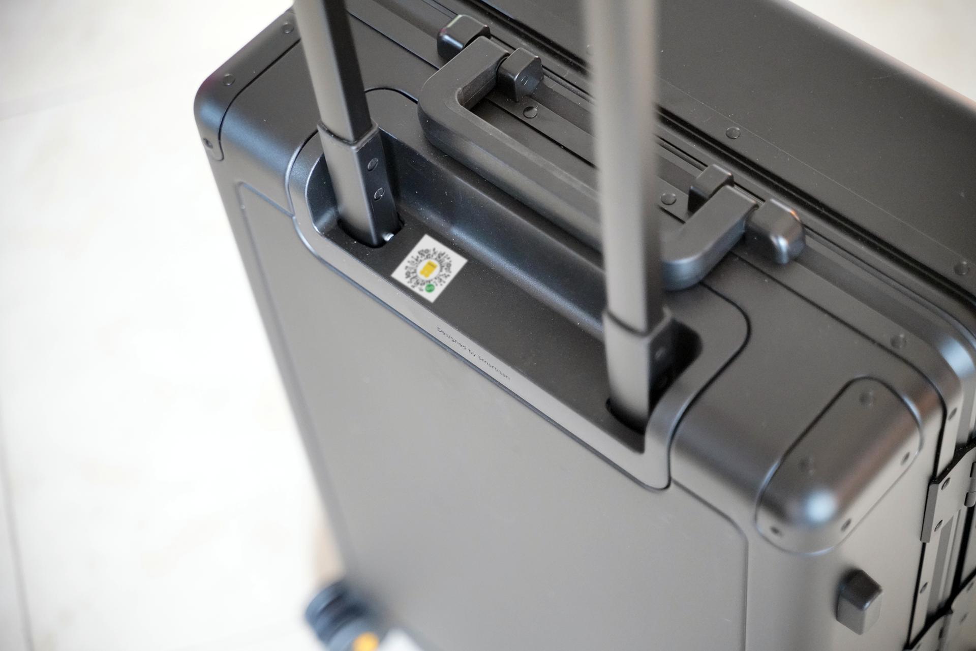 地平线8铝镁合金拉杆箱,地平线拉杆箱和elle拉杆箱哪个好