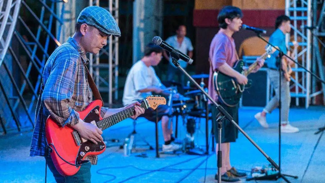 深圳欢乐谷潮玩节攻略,夏日玩水圣地深圳