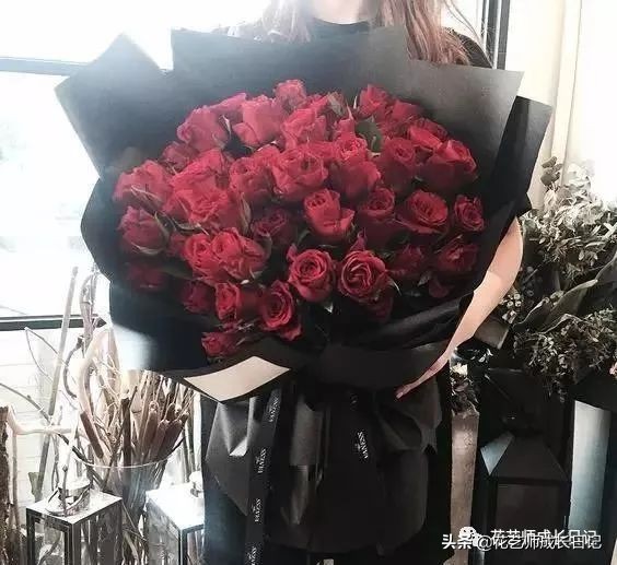 1-999朵玫瑰花分别代表什么花语,1到99朵玫瑰花花语