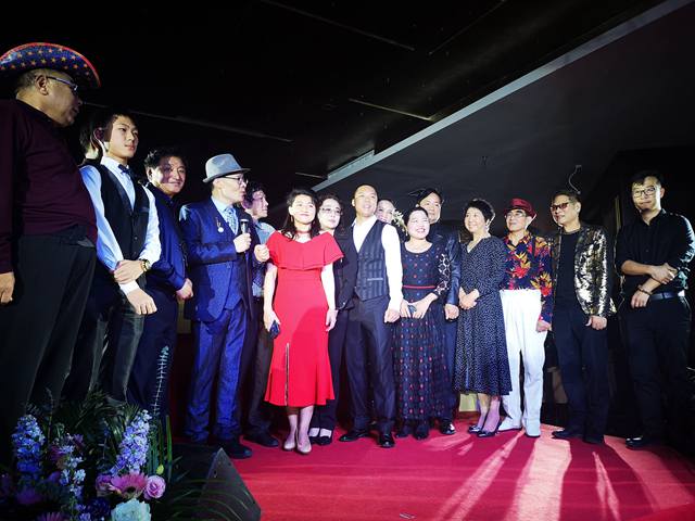 萨克斯演奏新春歌曲,萨克斯四重奏高亢嘹亮激情澎湃