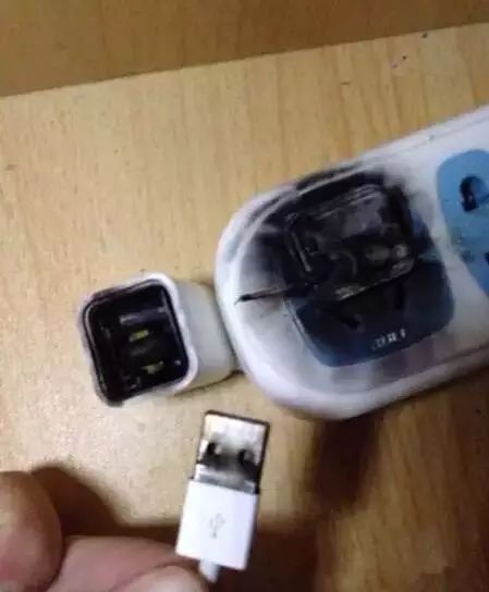 震惊标题党笑死人,震惊标题党必备的1000个标题