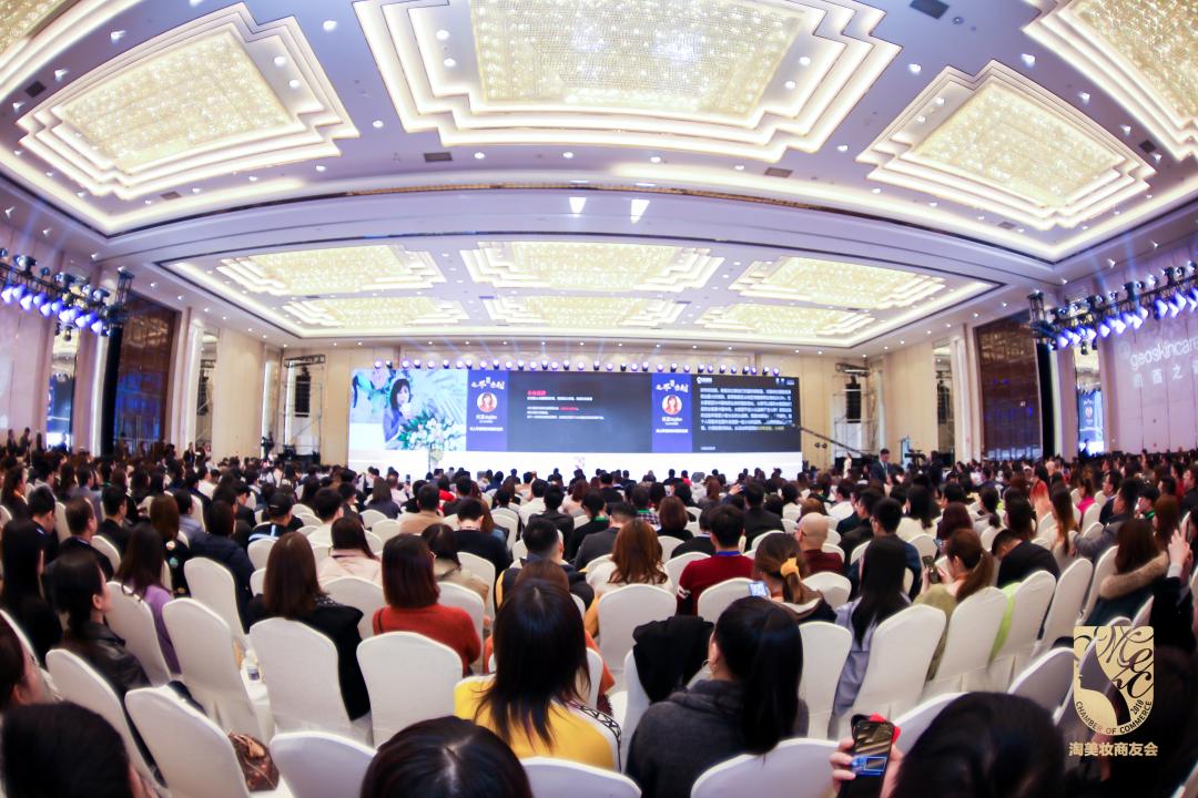 娣樺疂鐩存挱浠ｇ帇鏄摢閲屼汉,浠ｇ帇bbgillian鐩存挱