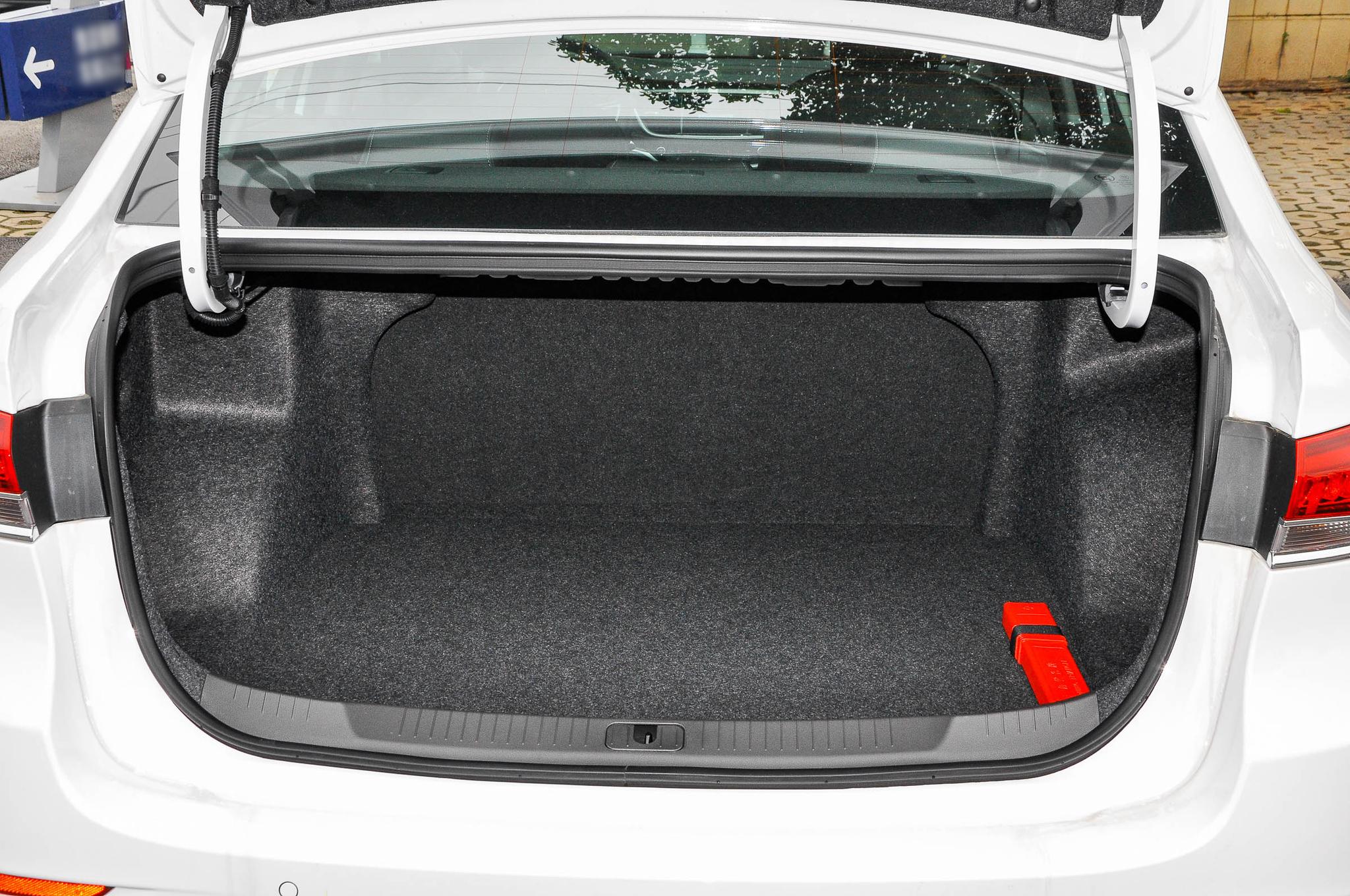 回归四缸车,全新英朗回归