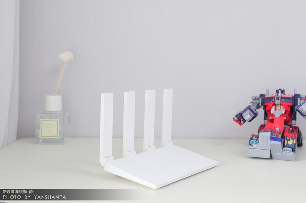 华为路由器ws5200是否是千兆,华为路由器ws5200与tp测评对比