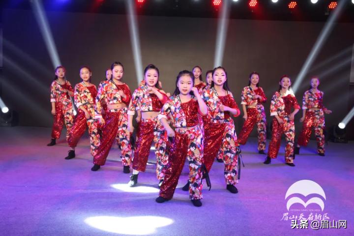 没有现场观众的晚会完整版,没有现场观众的晚会直播互动方案