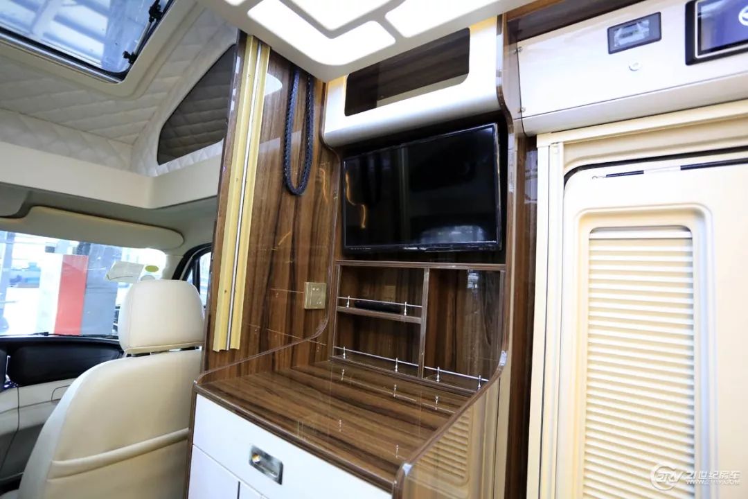 不超过50万的越野房车,不到40万的豪华大型房车