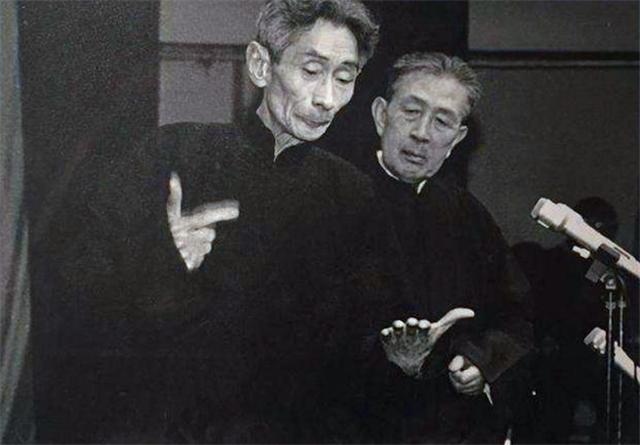 相声泰斗马三立大师告别舞台演出,相声名家马三立个人简历