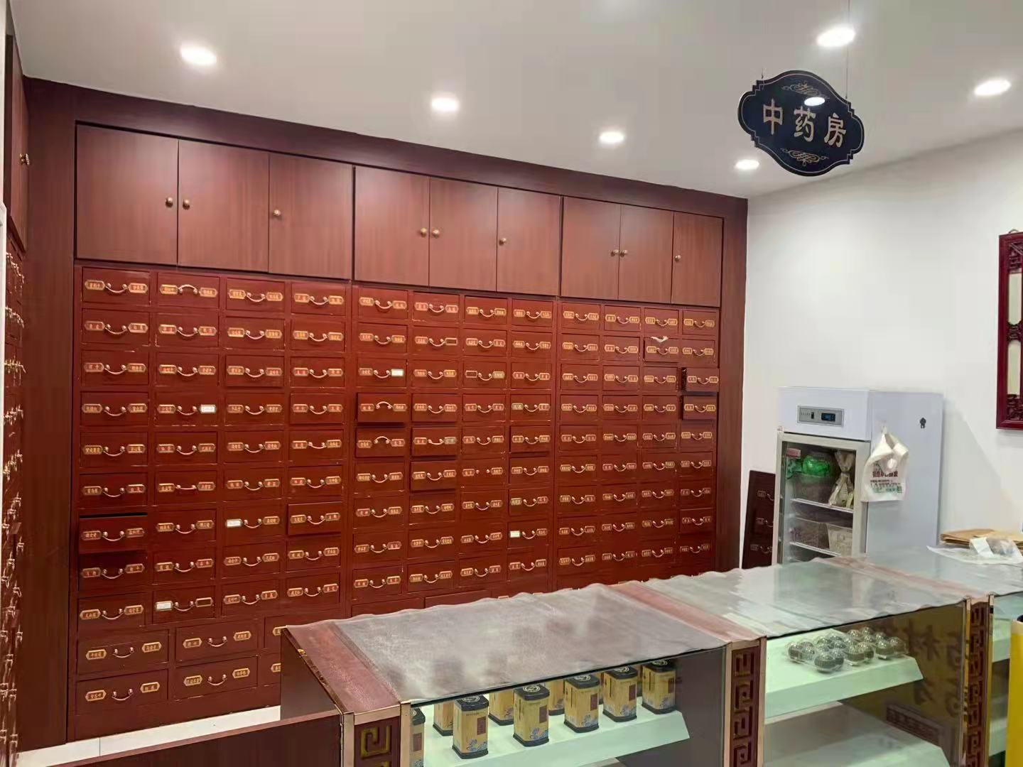 兰州81岁老中医,仍坚守一线,开小方治大病