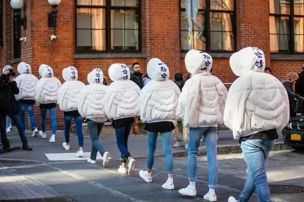 国潮阿迪达斯,国潮ip新动向