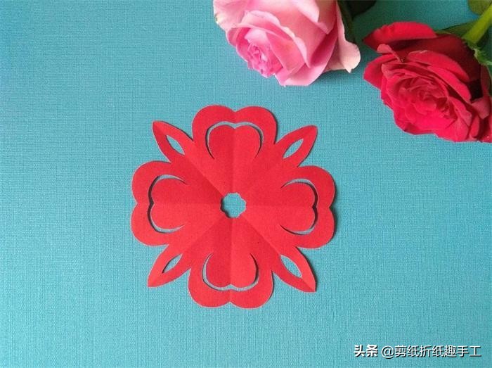 剪纸窗花教程简单易学,剪纸窗花简单又好看教程