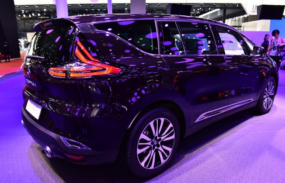 雷诺mpv商务车espace,雷诺mpv商务车espace试驾视频