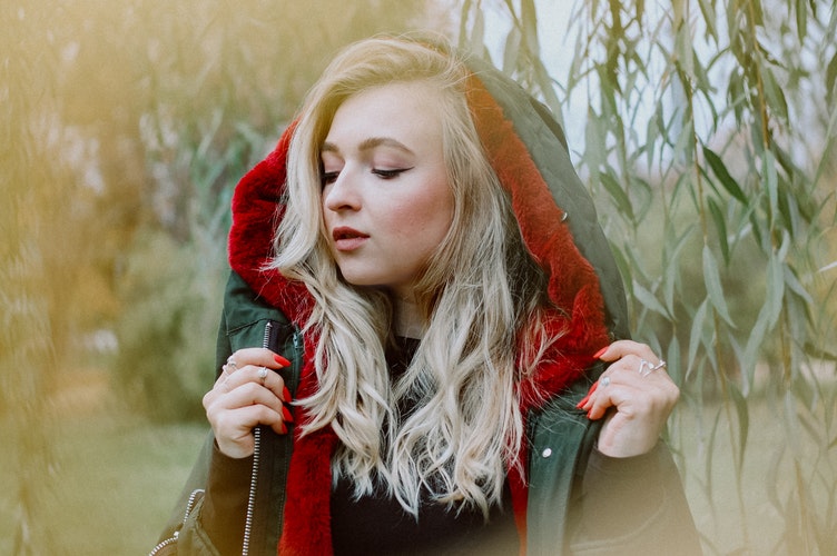 想让一个男人持续被你吸引,怎样吸引不联系的男人