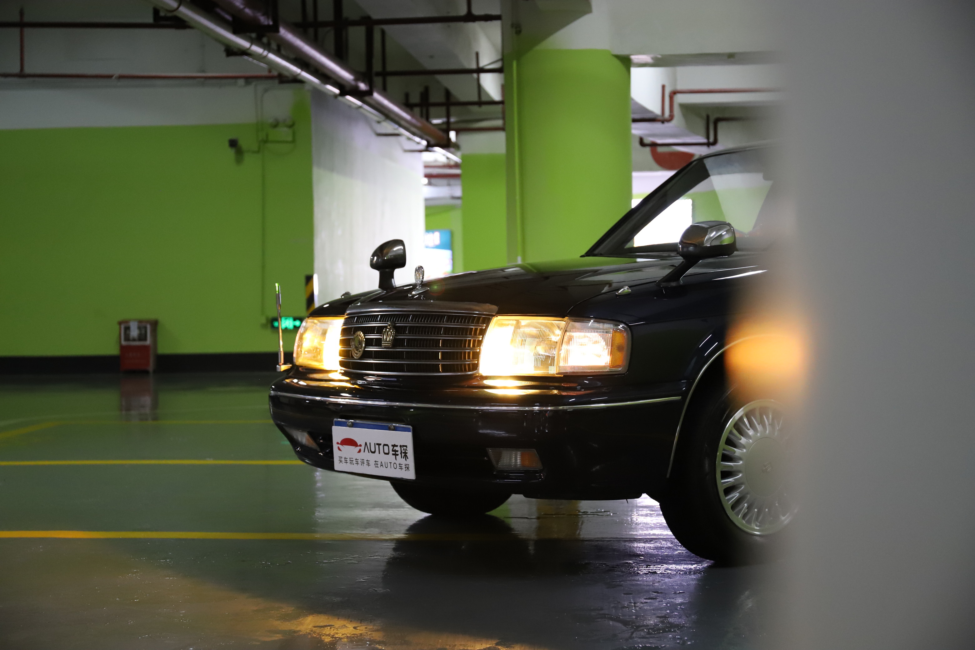 尽管饱经沧桑，但仍风采依旧！重温90年代丰田荣耀——皇冠133