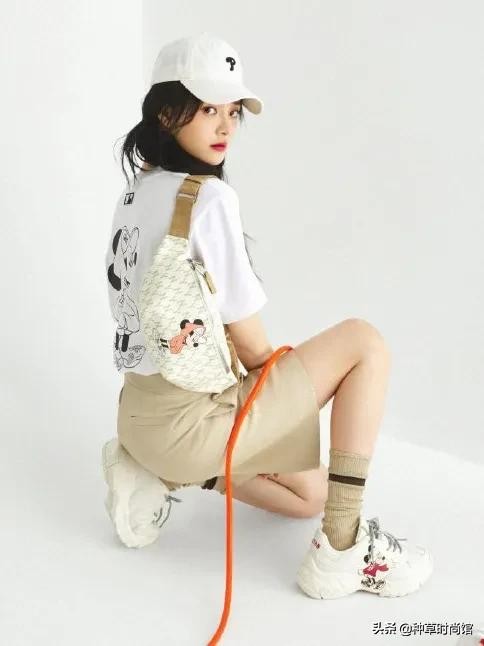 老爹鞋显瘦显脚小高级感,显高显瘦显腿长秋冬季老爹鞋