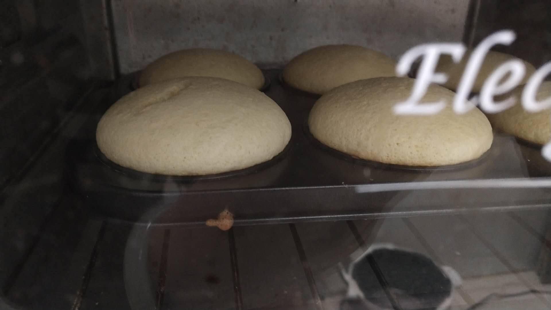 老式鸡蛋糕的简单做法,老式鸡蛋糕的做法及配方