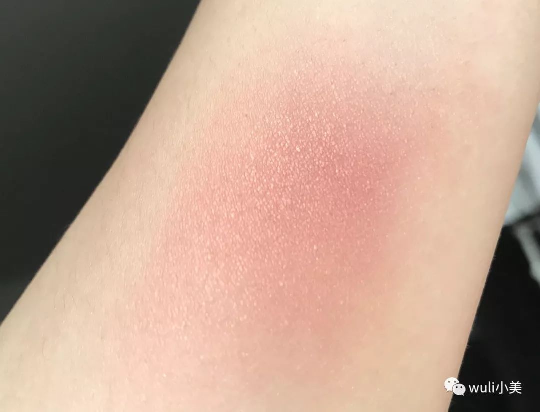 canmake腮红哪个色好看,canmake花瓣腮红03珠光和哑光