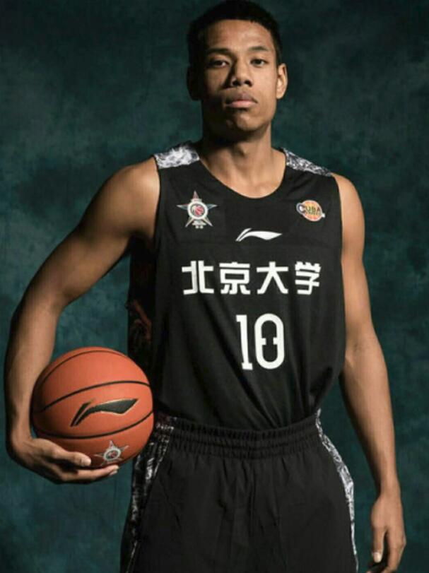 中国混血最多的4位明星,申花30岁混血后卫