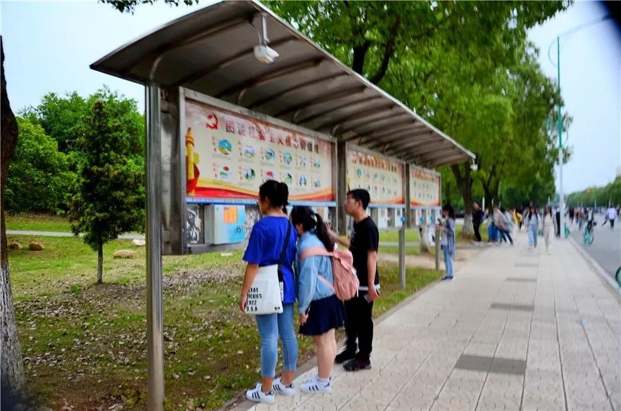 厉害了我的大学！100张图告诉你，有一种青春叫瑶湖高校！