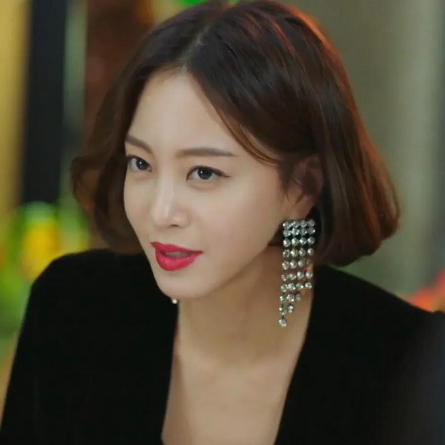 明星同款爱心气质高级轻奢耳饰,明星同款耳饰最好看的