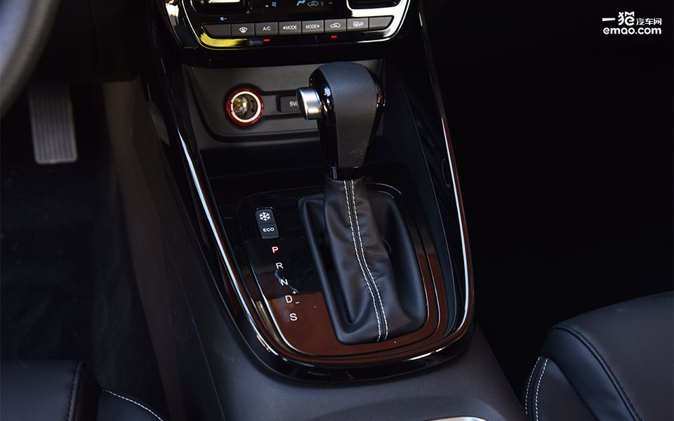 19款宝骏530cvt豪华版二手车,宝骏530cvt版换变速箱油多少钱