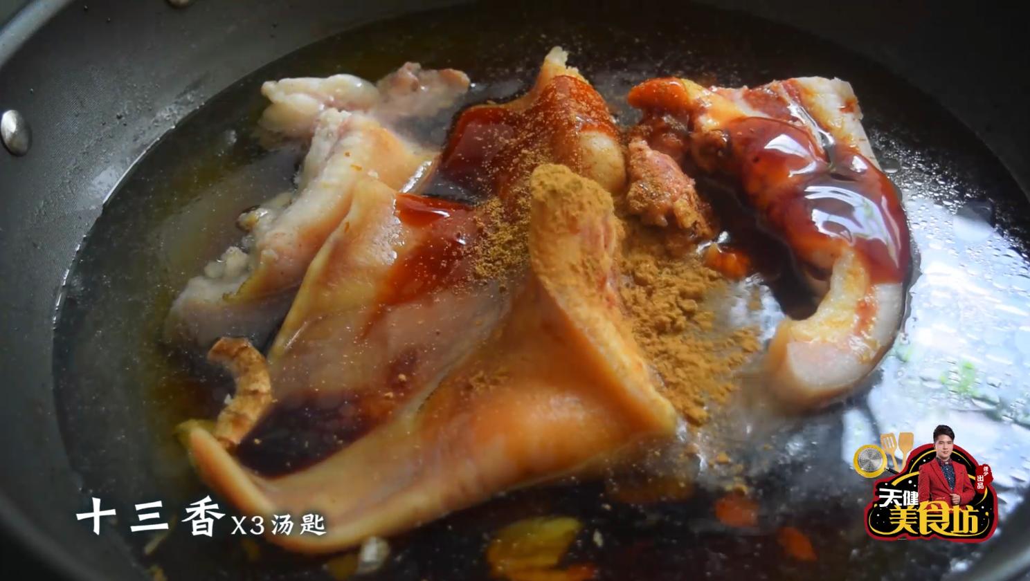 爱吃猪肘一定要收藏,卤猪耳都怎么卤好吃