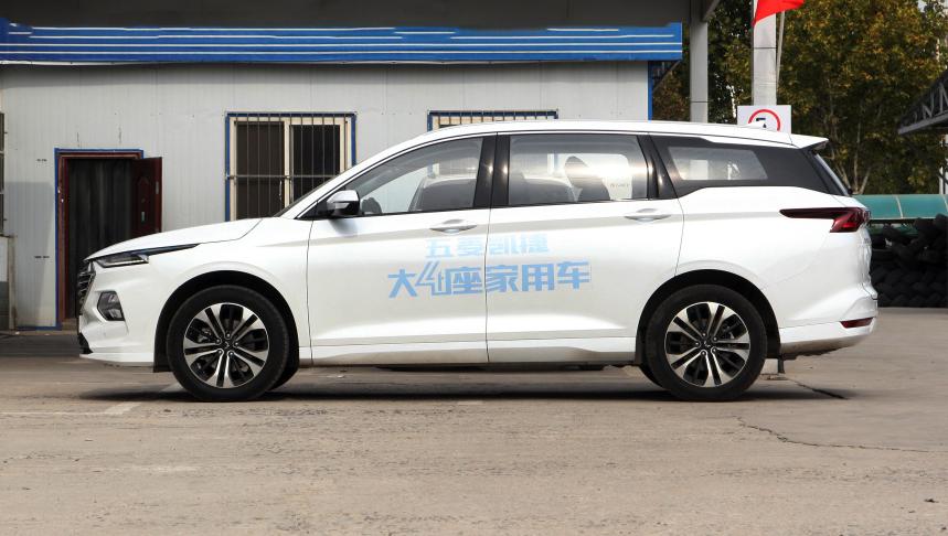 空间大性价比高的车40万,空间大能拉货还便宜的车五万